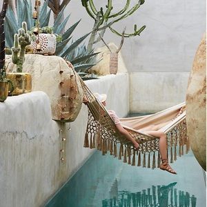 Welcome to my closet! Speedy shipping